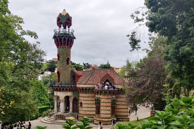 Full Day Self Guided Tour in Santillana Del Mar and Comillas - Exploring Santillana Del Mar
