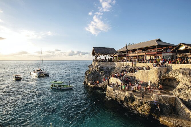 Full Day Seven Miles Beach and Ricks Café Incl. Entrance Fees - Pricing and Inclusions