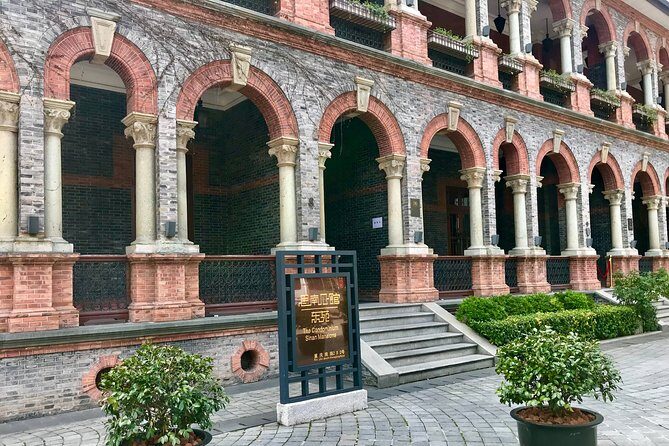 Full-Day Shanghai Top Sights Private Guided Sightseeing Tour - Authentic Experiences and Local Tips from Reviews