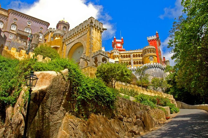 Full-Day Sintra Palaces Private Tour From Lisbon - Pricing and Guarantee