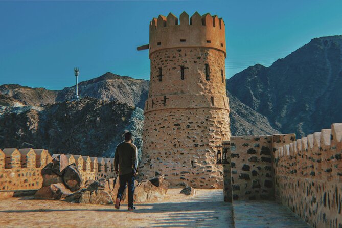 Full-Day Six Emirates Tour in a 4x4 Private Vehicle From Dubai - The Sum Up