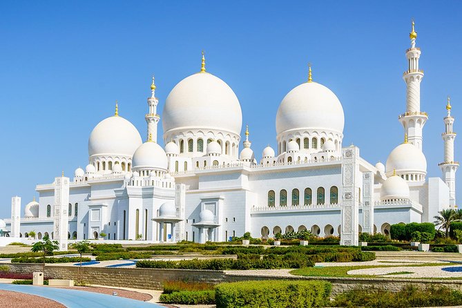 Full-Day Small-Group Abu Dhabi Louvre and Grand Mosque Tour From Dubai - Dress Code for Mosques