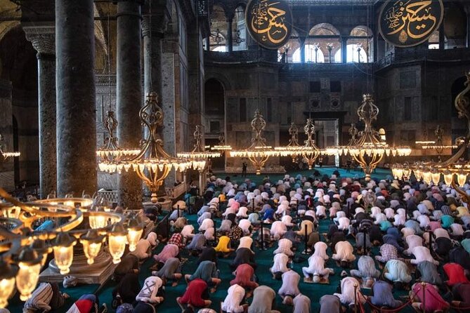 Full-Day Small-Group Guided Tour to Famous Mosques in Istanbul - Itinerary Overview