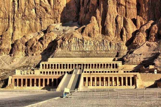 Full-Day Small-Group Luxor Tour From Hurghada With Lunch & Entrance Fees - Tour Details