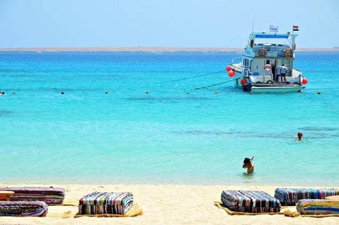 Full-Day Snorkeling Trip to Utopia Island From Hurghada - Activities