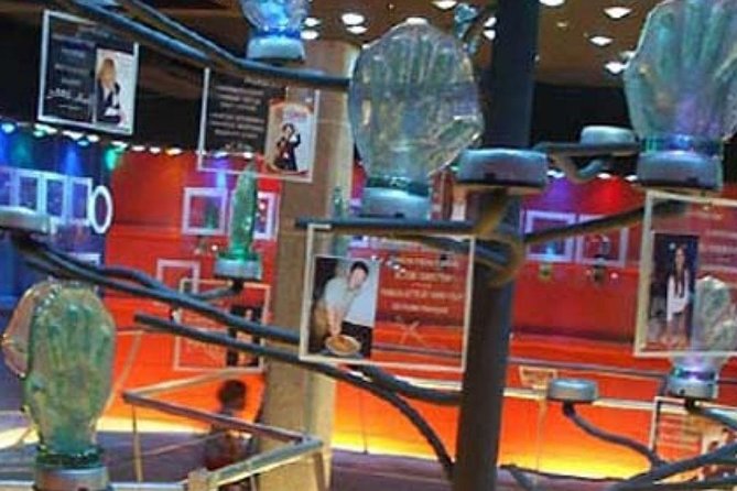 Full Day South Tour- Glass Gallery, Crocodile Park, Tea Factory, Gris Gris Etc.. - Good To Know