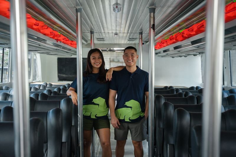 Full Day Speedboat Tour with Free Documentation from Labuan Bajo - Six stops in one long day