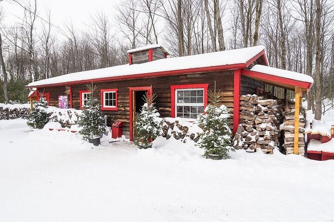 Full Day Sugar Shack Maple Syrup Tour in Trois-Rivières - Sugar Shack Experience