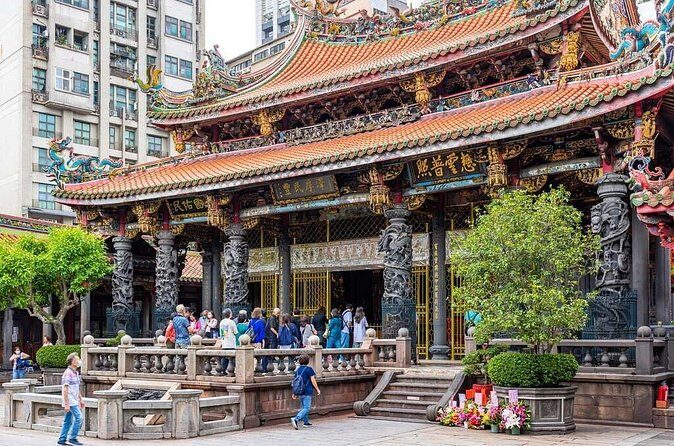 Full Day Taipei Private Tour Culture, Markets & Scenic Highlights - Who Will Appreciate This Tour?