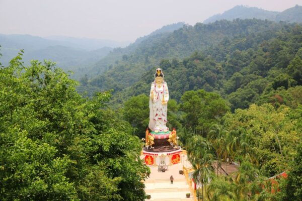 Full-Day Temple Tour Including Dragon Cave From Khao Lak - Thai Lunch