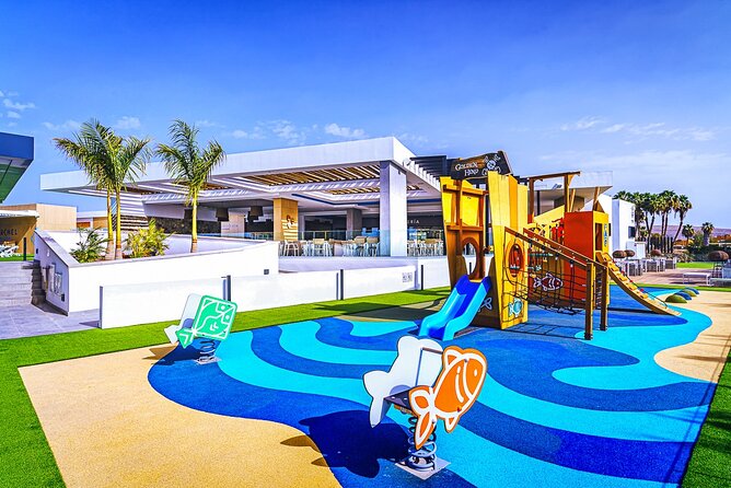 Full Day Ticket at Perchel Beach Club With Lunch - Common Questions