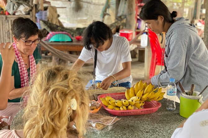 Full Day Tour by Bicycle & Tuk Tuk,Bamboo Train,Bat Cave,Villages - Taking in Local Villages