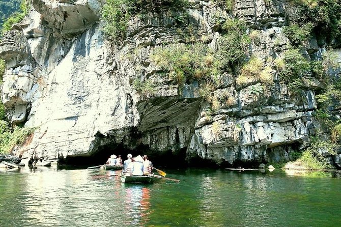 Full-Day Tour From Hanoi: Hoa Lu - Trang - Mua Cave - Ferry Lake - The Sum Up