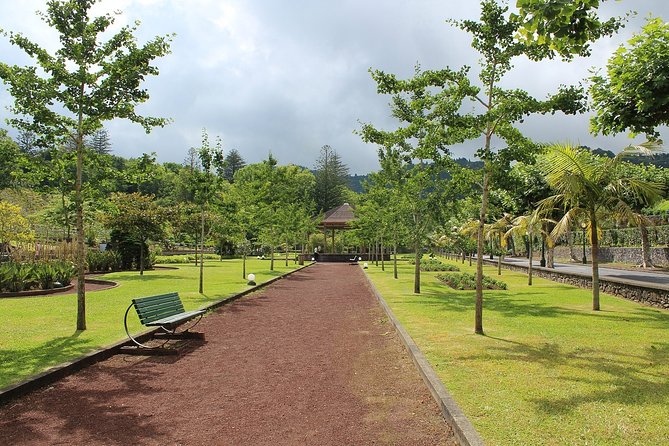 Full Day Tour From Ponta Delgada to Furnas Volcano and Hot Springs - Directions for the Tour