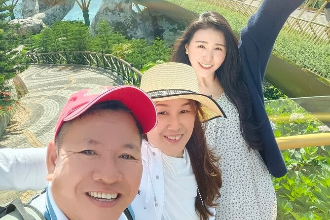 Full Day Tour Golden Bridge and Ba Na Hills With Lunch - Pricing and Booking Options