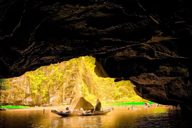 Full-Day Tour Hoa Lu, Tam Coc Boat Trip and Mua Cave - Pricing and Booking Information
