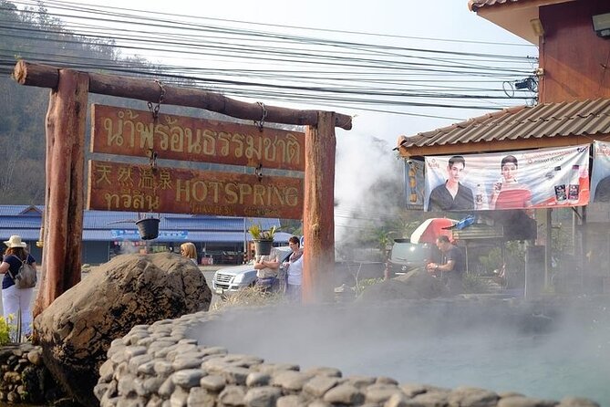 Full Day Tour in Chiang Rai White Temple and Golden Triangle - Select Date and Travelers