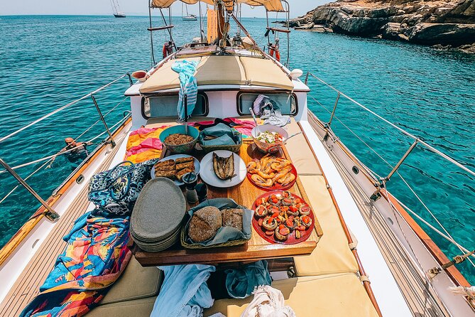 Full Day Tour in Koufonisi and Naxos - Tour Operator