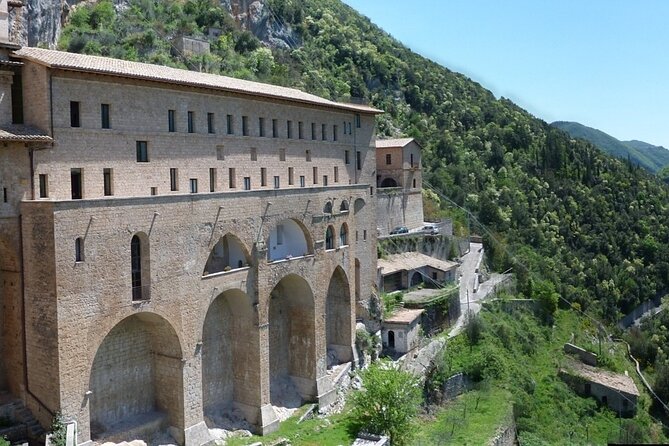 Full Day Tour in Monte Cassino and Subiaco - Itinerary Highlights
