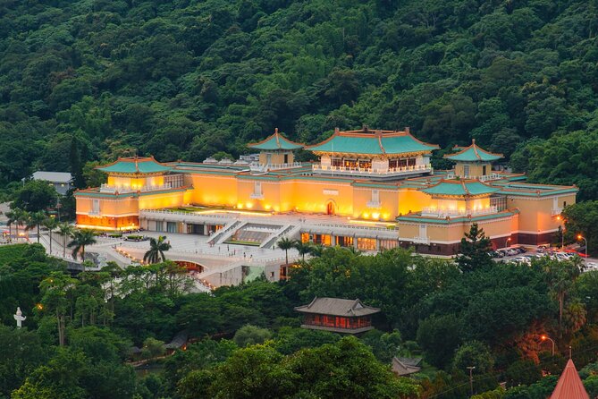 Full Day Tour in National Palace Museum, Beitou and Dadaocheng - Good To Know