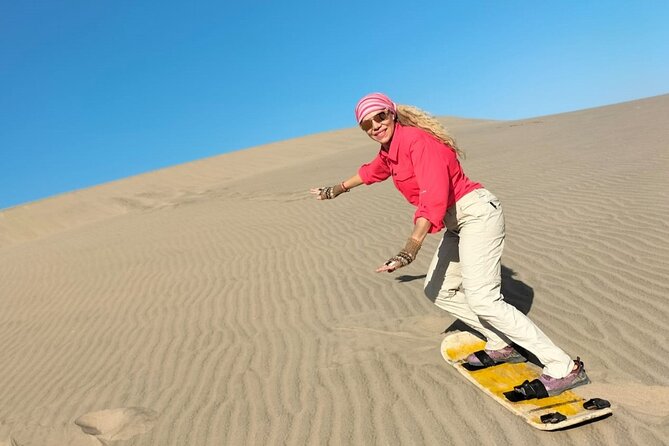 Full Day Tour in Paracas-Ica and Oasis Huacachina - Dune Buggy Adventure