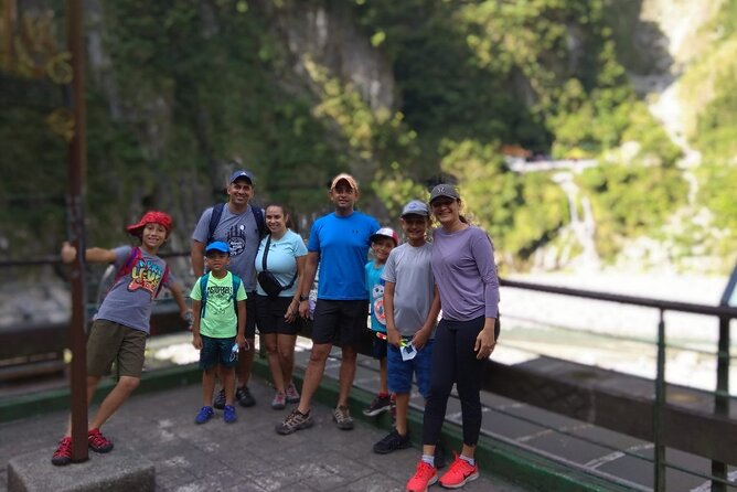 Full Day Tour in Taroko National Park From Hualien - Transportation and Pick-up