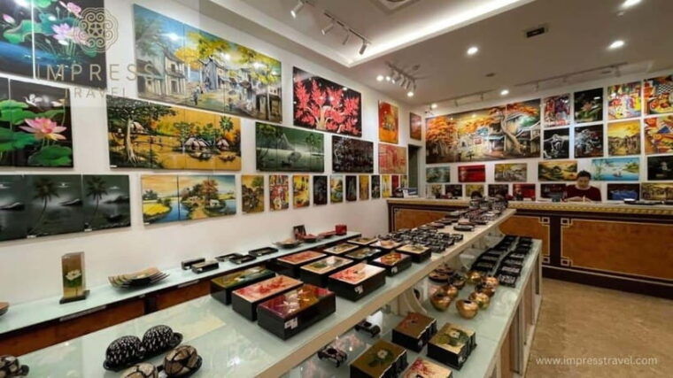 Full Day Tour: Incense Village, Hat-Making & Lacquer Art - Chuong Village: Conical Hat Making