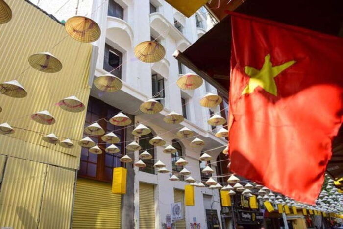 Full Day Tour: Incense Village, Hat-Making & Lacquer Art - Quang Phu Cau Incense Village