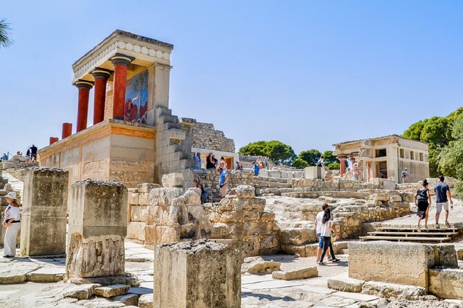Full-Day Tour Knossos and Heraklion From Chania - Weather and Experience Requirements