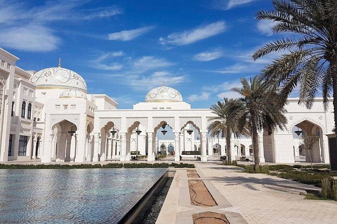 Full-Day Tour of Abu Dhabi City From Dubai - With Guide - Common Questions
