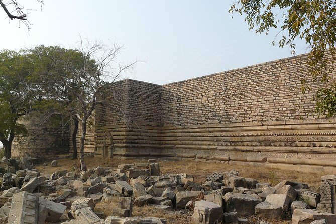 Full Day Tour of Ancient Temples of Garhi Padavali, Mitavali & Bateshwar - Meeting Point Details