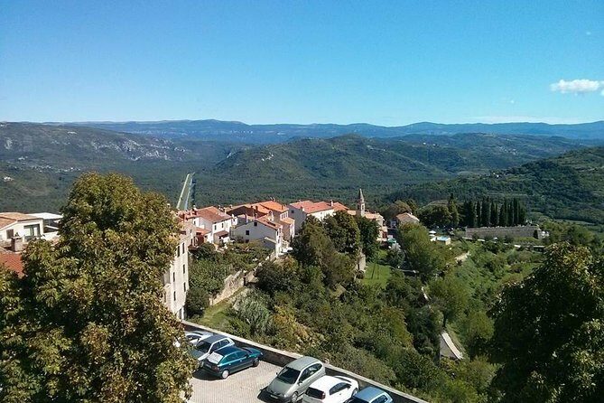 Full day tour of Istria - Groznjan: The Artistic Hilltop Town