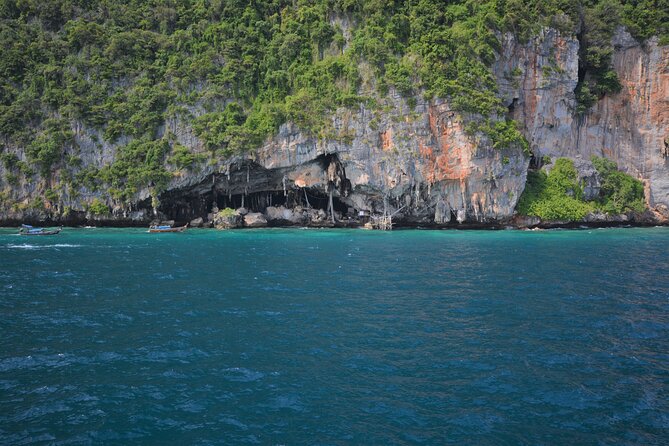 Full-Day Tour of Phi Phi Islands From Phuket With Lunch - Lunch Included