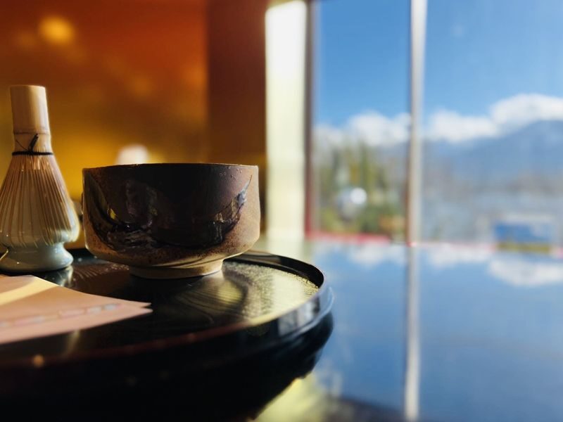 Full-Day Tour of Tokyo, Mount Fuji, and Lake Kawaguchi - Three hours among Gotemba’s outlet shops
