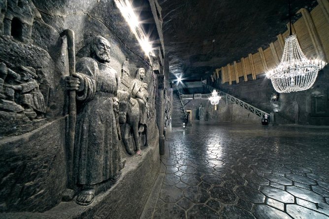 Full Day Tour to Auschwitz-Birkenau and Salt Mine With a Local Guide From Krakow - Pickup and Drop-off Details