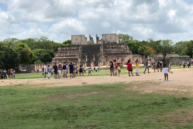 Full-Day Tour to Chichen Itza and Sacred Cenote From Cancún - Customer Reviews