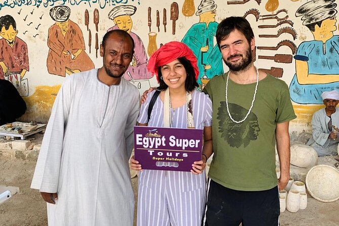 Full Day Tour to East and West Banks in Luxor-Sharing a Small Group - Tour Itinerary Overview