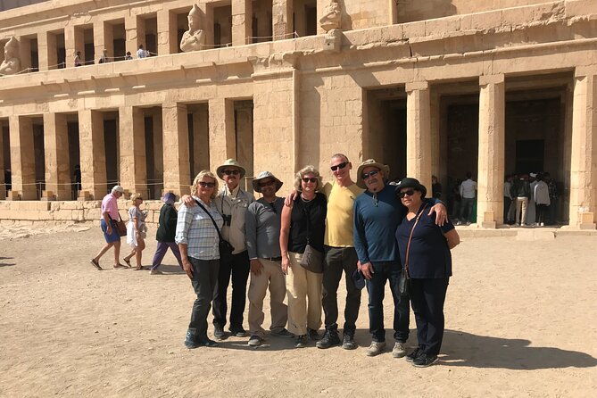 Full Day Tour to East and West Banks of Luxor - Guided Tour Experience