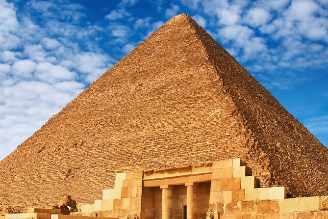Full Day Tour to Giza Pyramids, Sakkara, Memphis and Shopping - Highlights of the Day