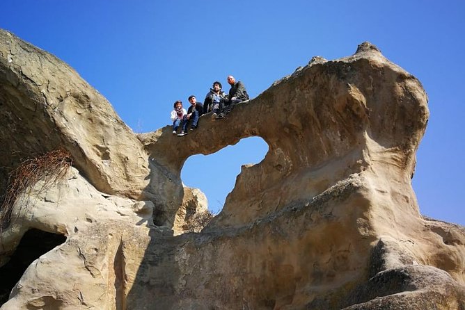 Full Day Tour to Jvari, Mtskheta, Gori, Uplistsikhe, Family Lunch - Important Reminders