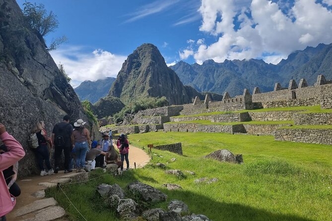 Full Day Tour to Machu Picchu From Cusco - Transportation and Logistics