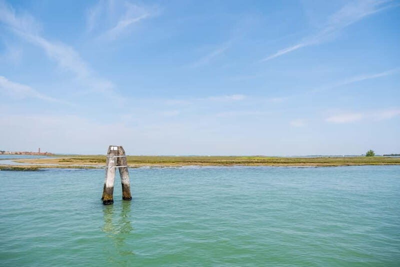 Full-day tour to Murano & Burano with Scenic Return Ride - The Authenticity & Practicality