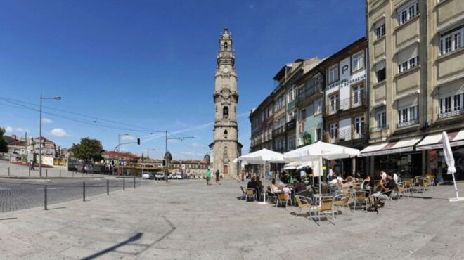 Full-Day Tour to Porto From Santiago De Compostela - Meeting Point