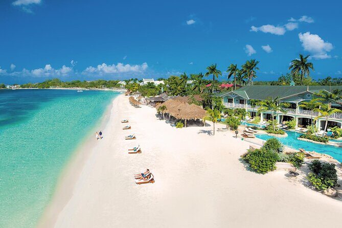 Full Day Tour to Rick's Cafe and Negril Beach - Starting with Comfort – Private Transportation