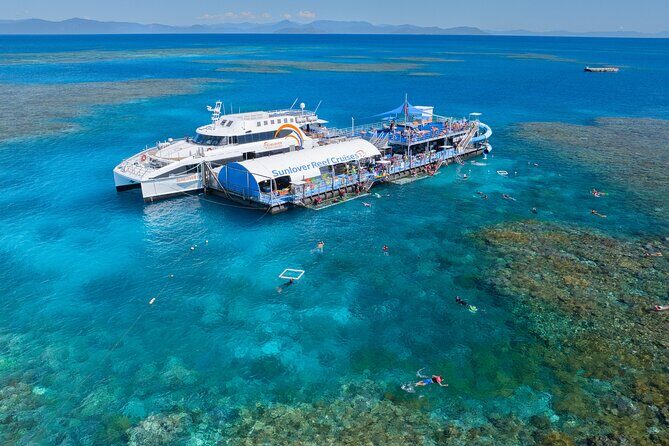 Full Day Tour to Sunlover Cruises Moore Reef and Fitzroy Island - Introduction
