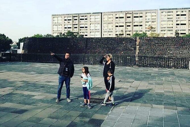 Full Day Tour to the Pyramids of Teotihuacan in Mexico - An In-Depth Look at the Full Day Tour to Teotihuacan