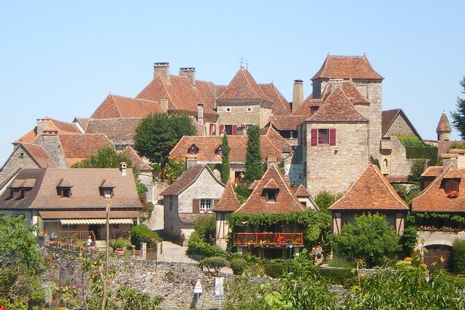 Full Day Tour With a English Speaking Driver Guide Rocamadour and the Most Beautiful Villages in Fra - Assistance and Support