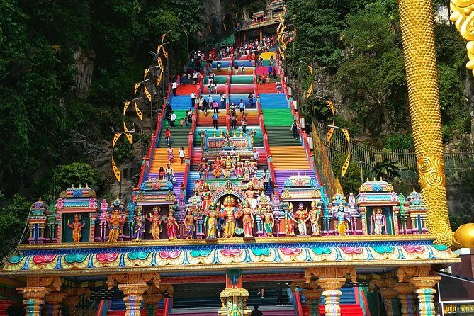 Full-Day Tour with Waterfalls, Hot Springs, Batik Art & Fireflies - FAQ