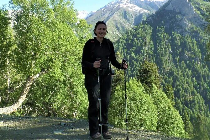 Full-day Trekking Tour to Mohanmarg Meadow - An In-depth Look at the Trekking Experience