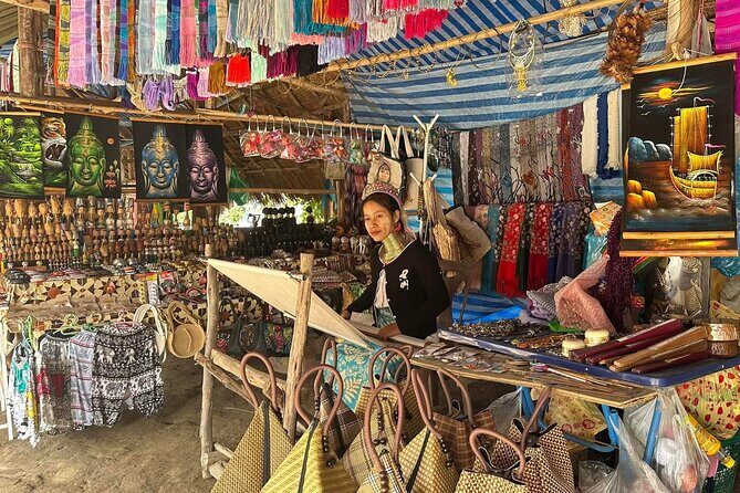 Full Day Trip Around Chiang Rai Highlights with Pick up - The Sum Up